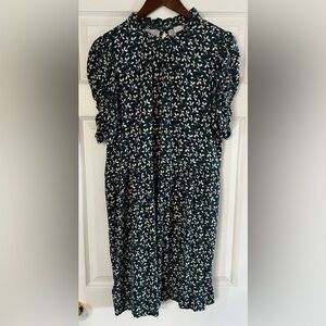 LOFT Dark Green Floral Short Sleeve Dress